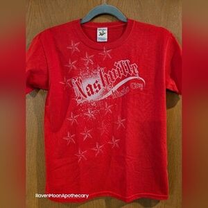 Bee Easy Brand Youth Small Red Nashville Tshirt